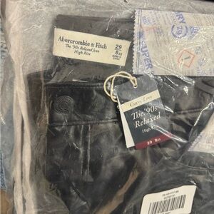 Abercrombie curve love vegan leather 90s relaxed pant SHORT
